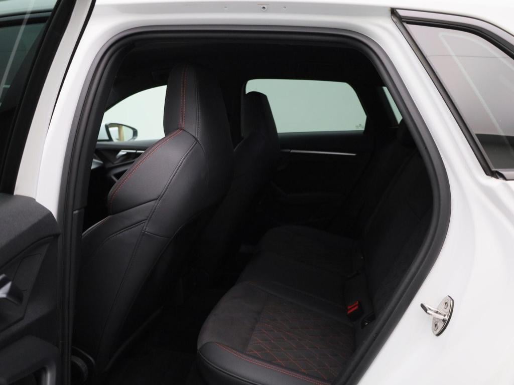 Audi A3 sportback 35 tfsi s edition | automaat | stoelverwarming | s-line s