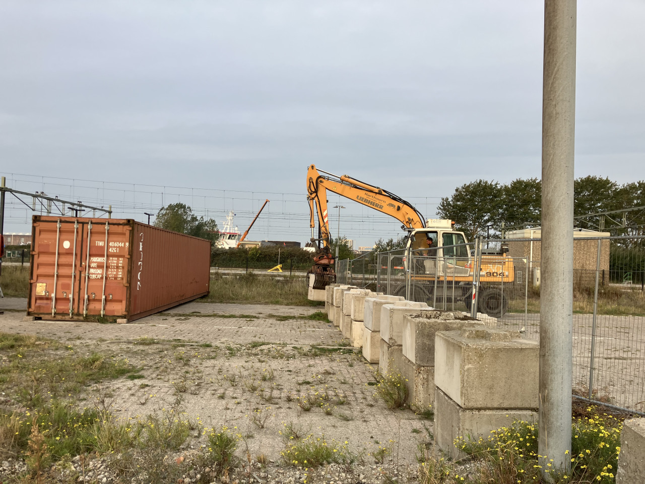 Oud ijzer Vlissingen? Staal-Bijvoorbeeld bellen!