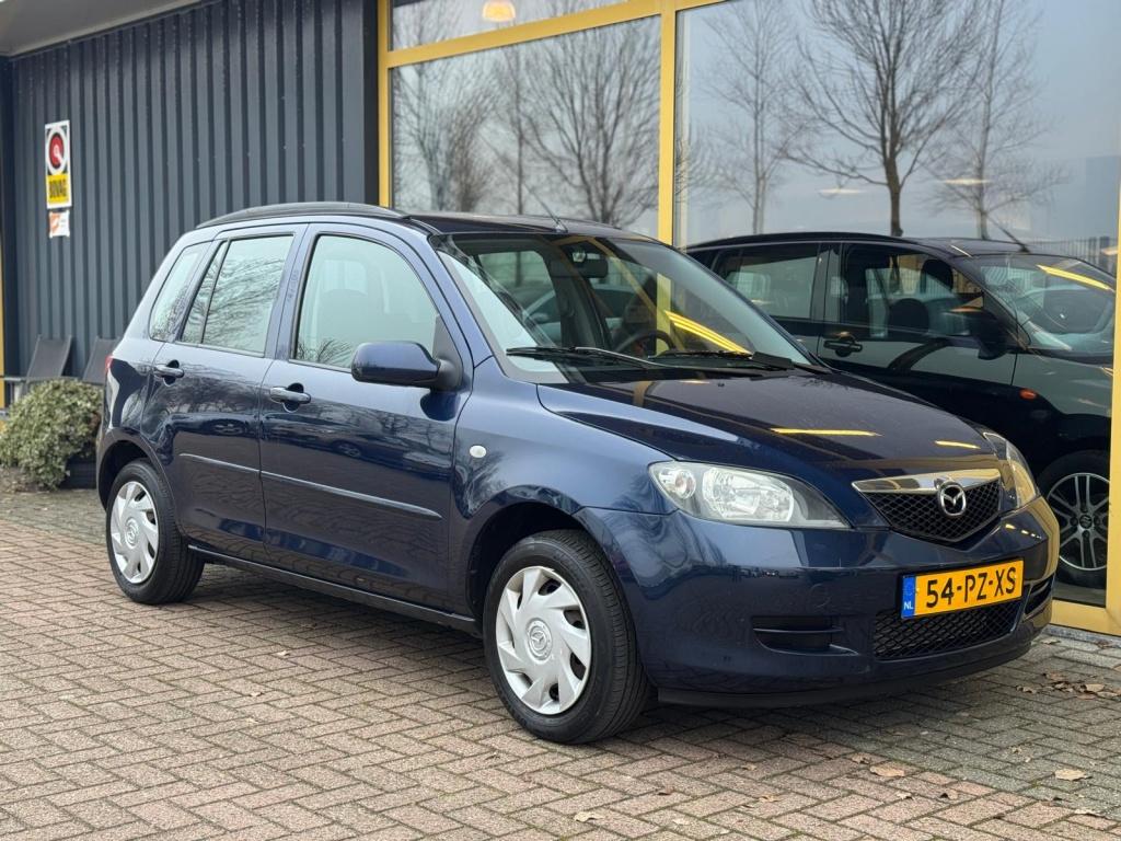 Mazda 2 1.4 exclusive | 89.462 km! | trekhaak | airco