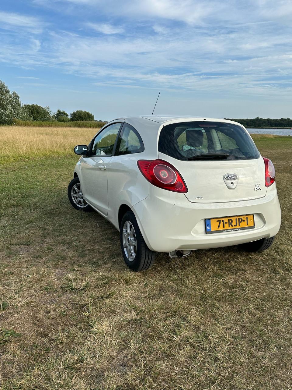 Ford ka 1.2 69pk 2011 wit