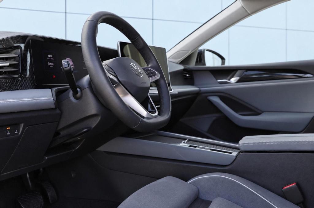 Volkswagen Passat variant 1.5 etsi elegance business 150pk dsg7