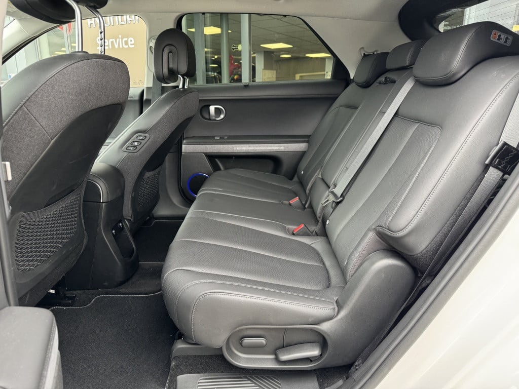 Hyundai Ioniq 5 lounge awd 77.4 kwh | digitale buiten spiegels | lage km-st