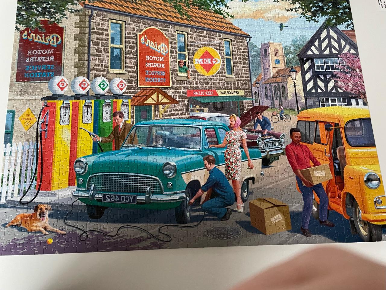 Falcon puzzel: The petrol station 11321