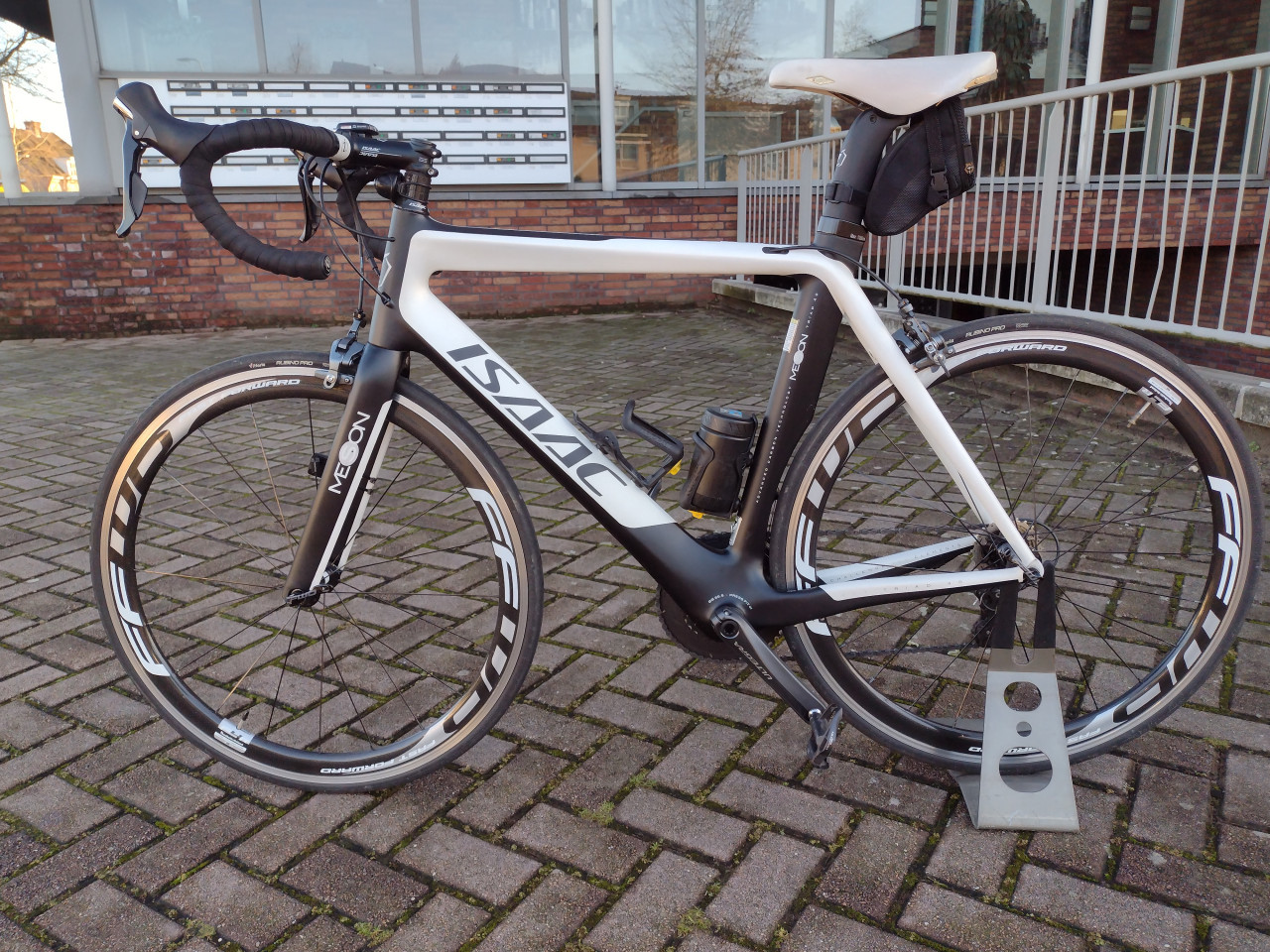 Isaac racefiets in zeer nette staat
