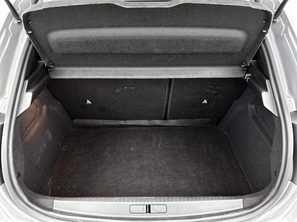 Peugeot 208 hybrid 100 e-dcs6 allure | automaat | | keyless | camera achter