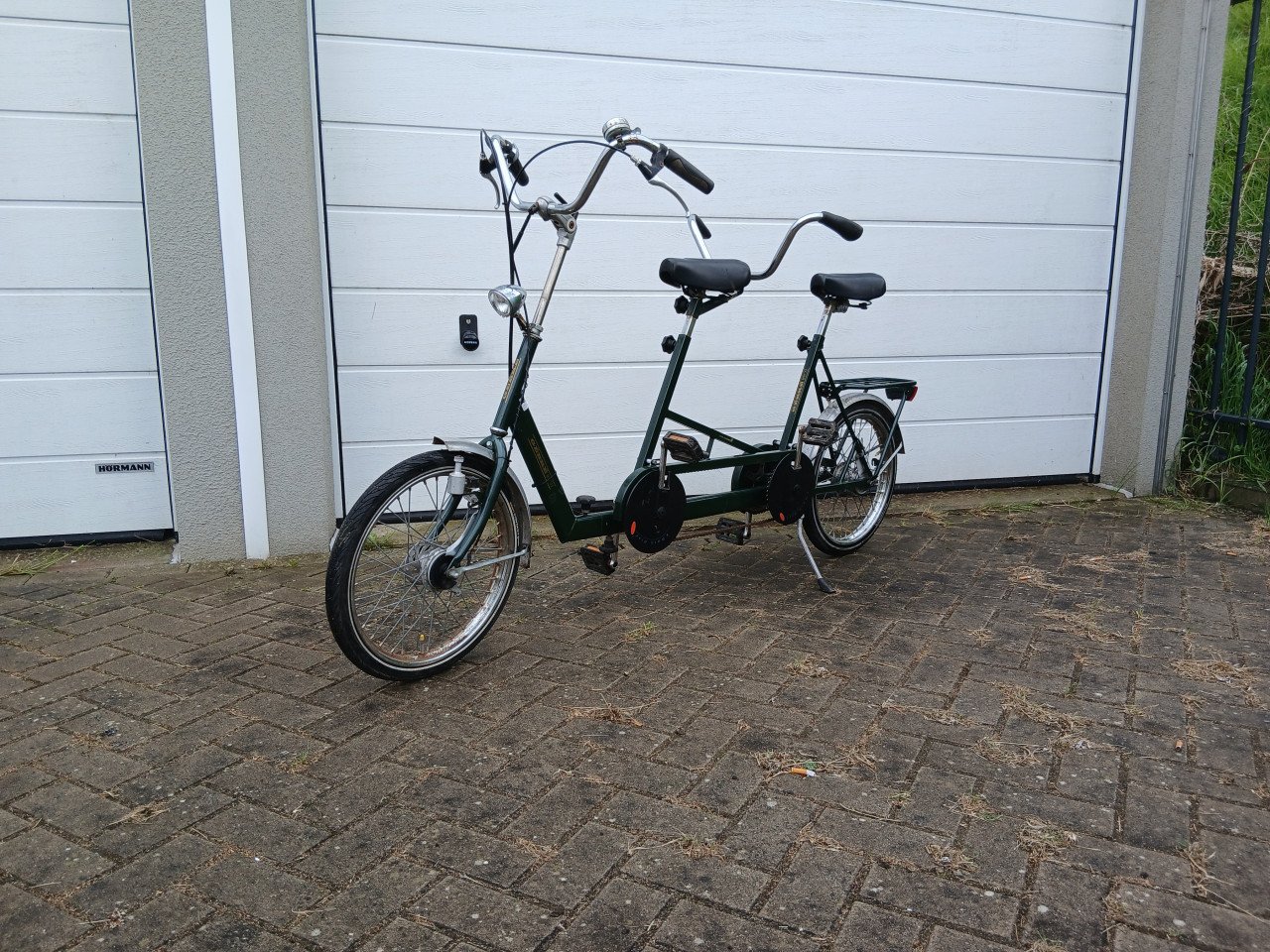 Tandem