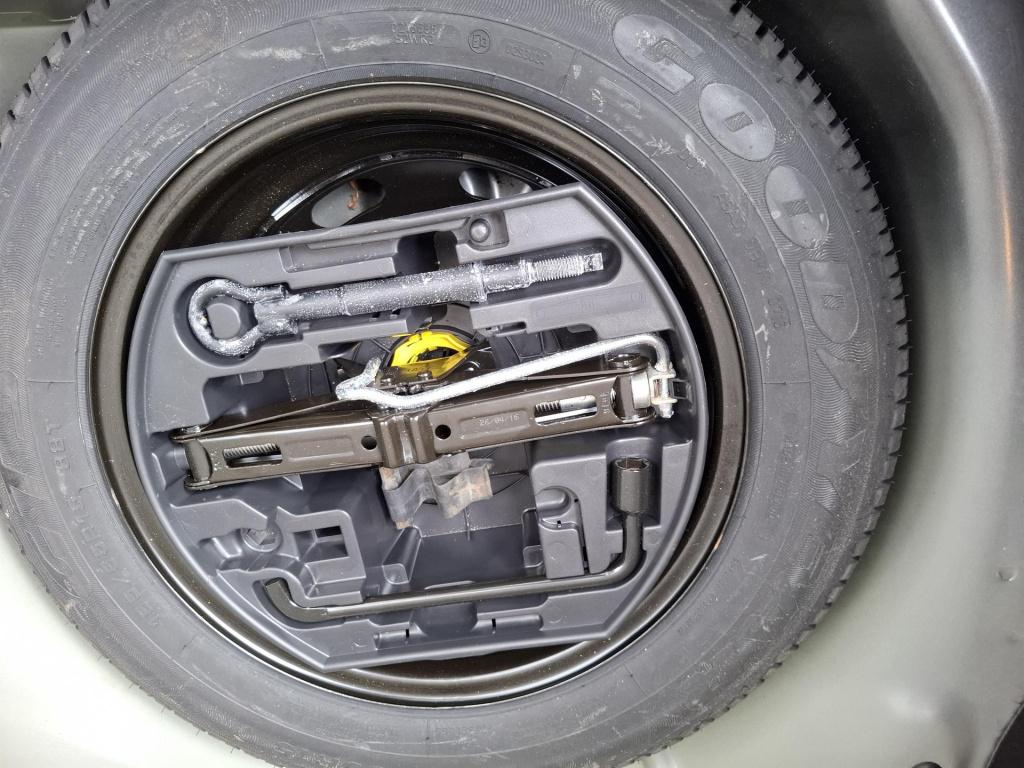 Citroen C4 Cactus 1.2 feel airco/nav/trekhaak nieuwe distributieriem