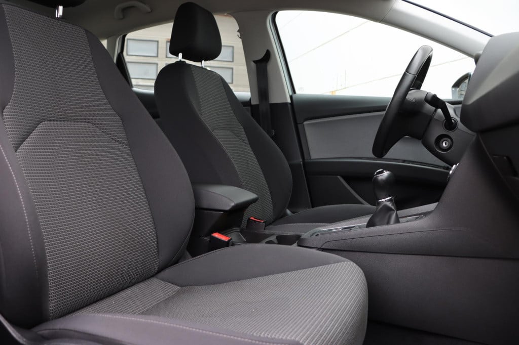 Seat Leon 1.0 ecotsi style business intense