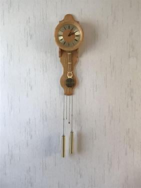Wandklok te koop
