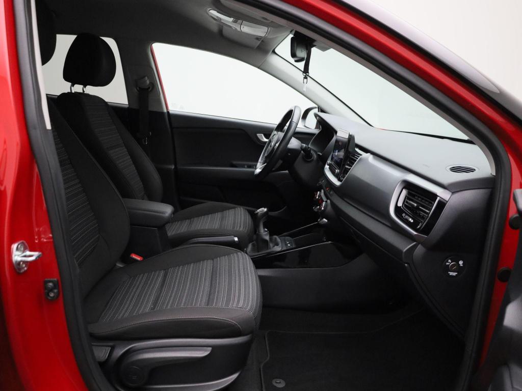 Kia Stonic 1.0 t-gdi mhev dynamicplusline | lmv | navigatie | parkeer senso