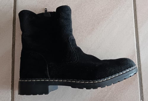 WARME GEVOERDE SUEDE WINTERLAARZEN
