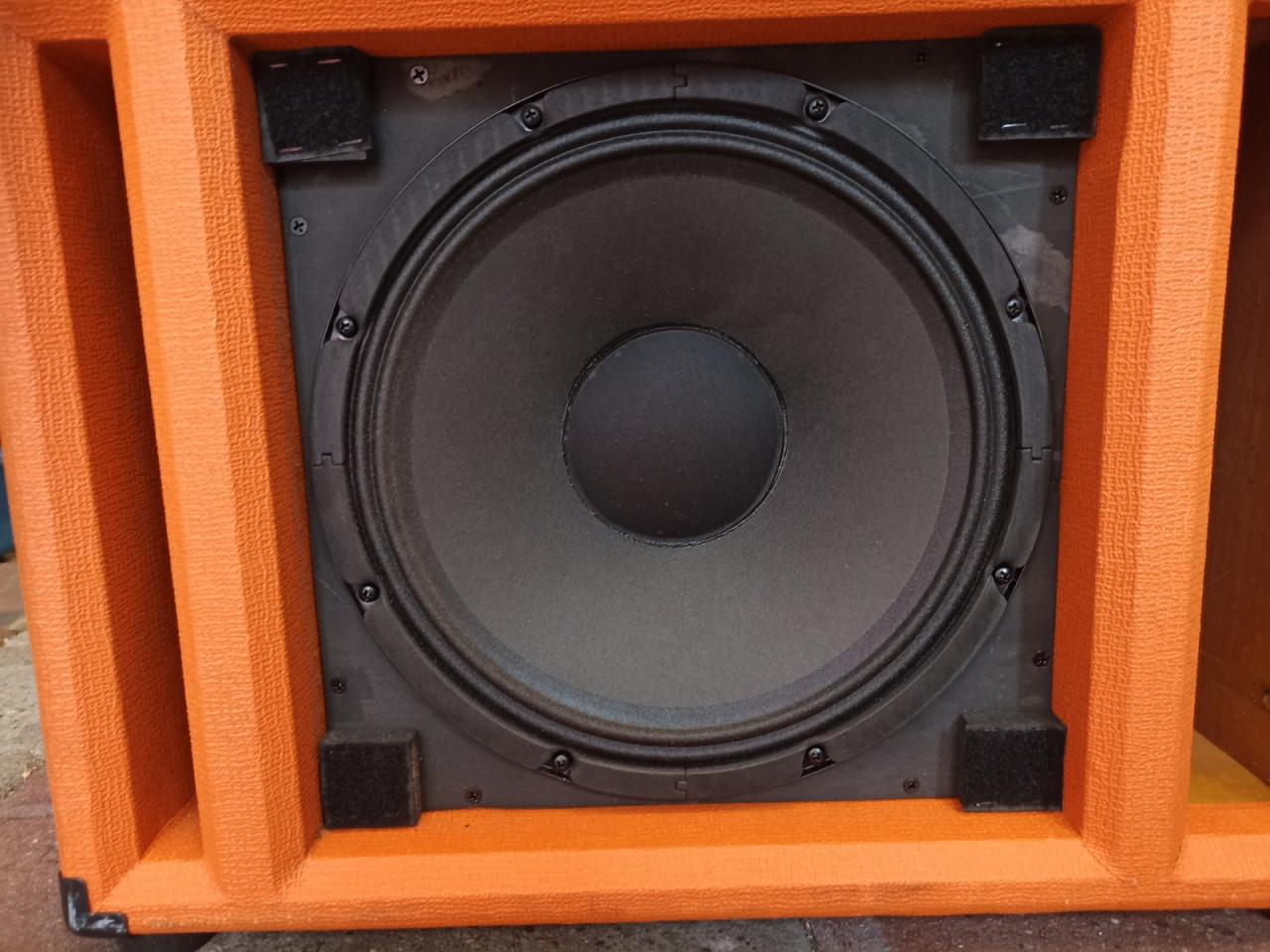 Orange 2x12 isobaric Bassspeaker
