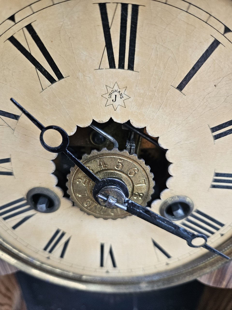 Prachtige antieke Junghans tafelklok in zeer nette staat, rond 1900