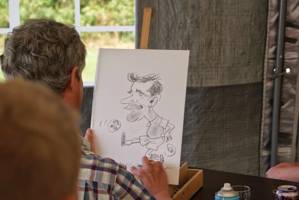 Leuk voor uw feest: laat karikaturen tekenen!