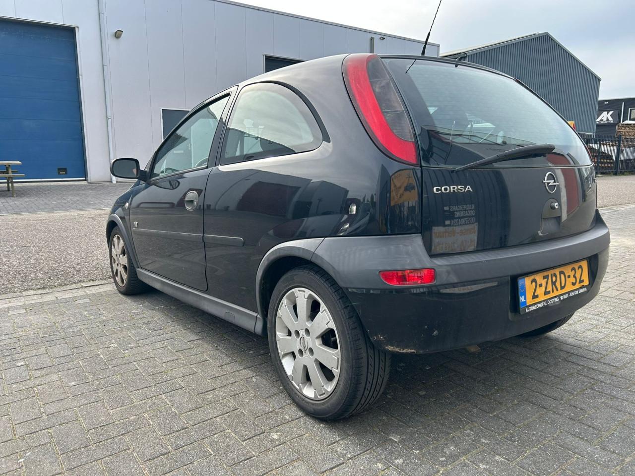 Opel Corsa 1.2-16V Elegance Mooie Auto! Veel voor Weinig!
