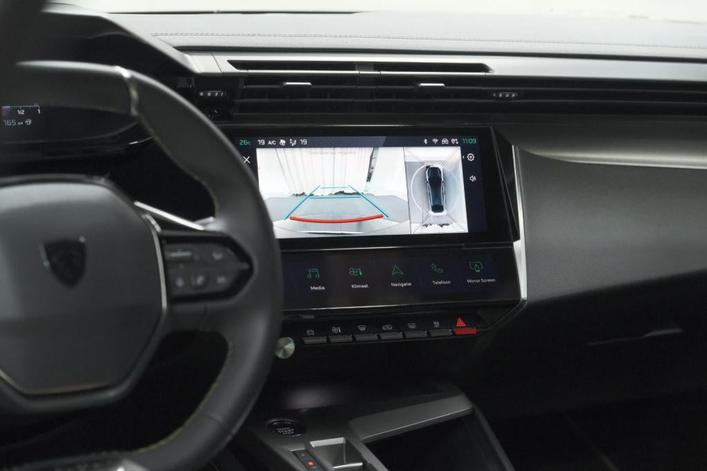 Peugeot 408 1.2 hybrid 136 e-dcs6 gt | 360 camera | elektrische kofferklep 