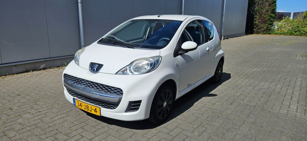 Peugeot 107
