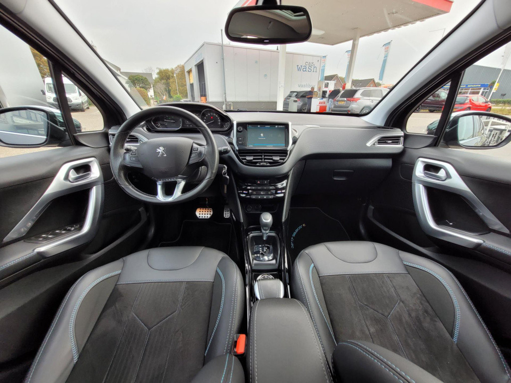 Peugeot 2008 1.2 puretech allure crossway treekhak alcantara leer / navigat