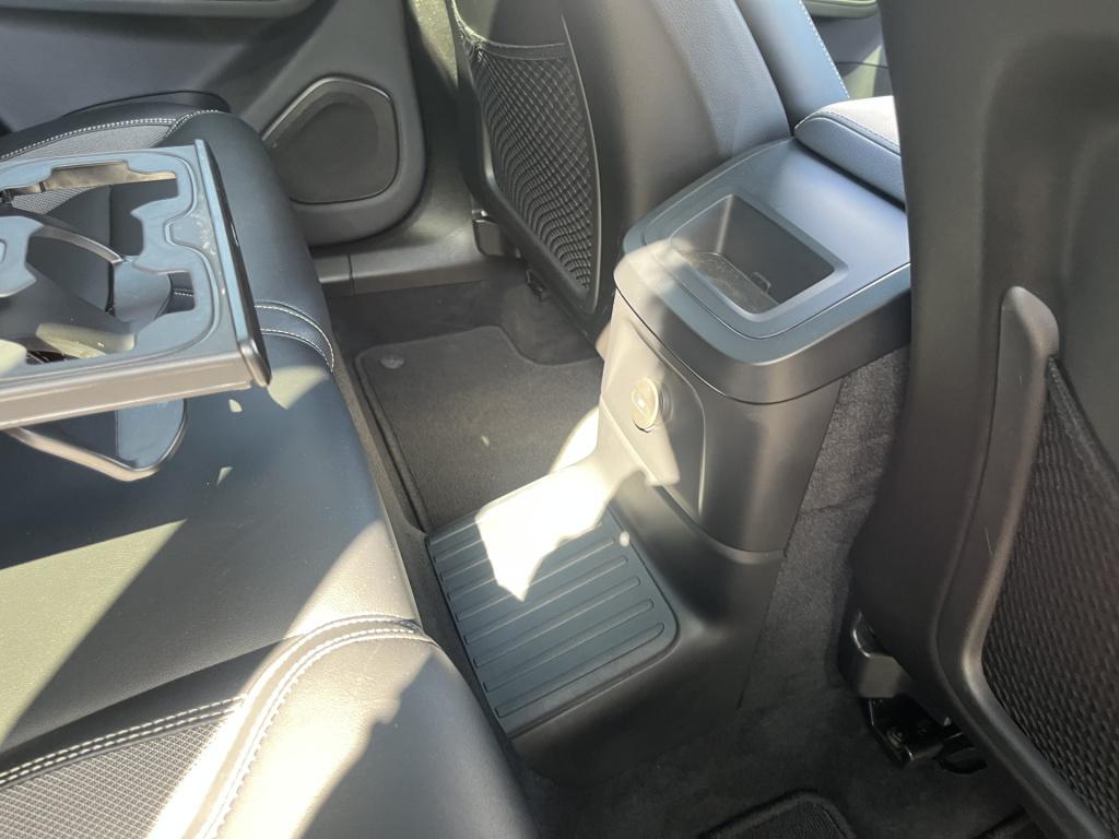 Volvo XC60 2.0 t6 plug-in hybrid awd r-design