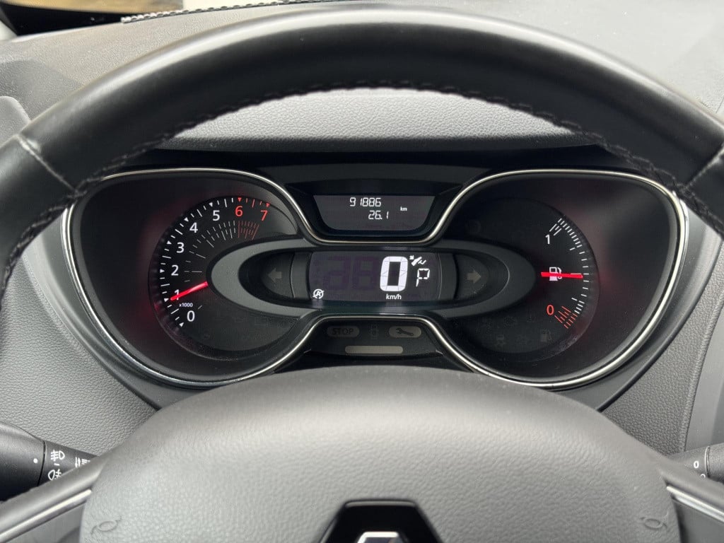 Renault Captur 1.3 tce intens automaat, nl-auto!
