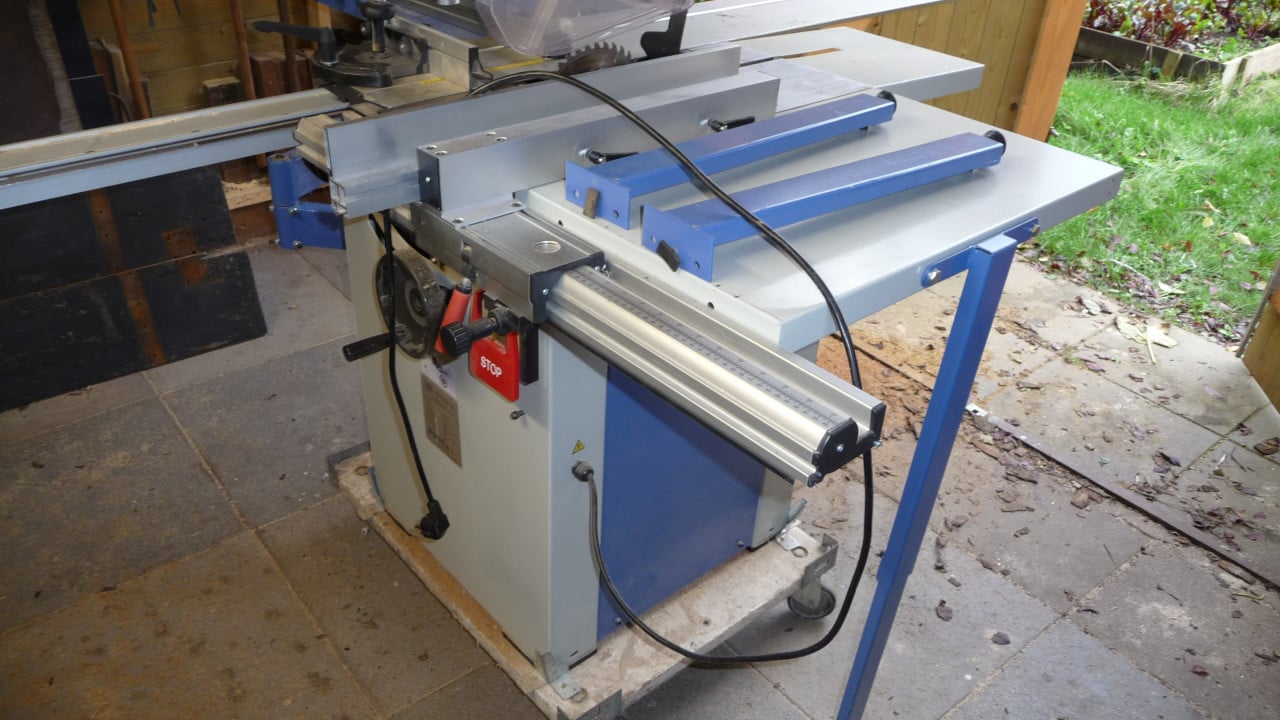 TE KOOP ZAAGMACHINE HBM 1600