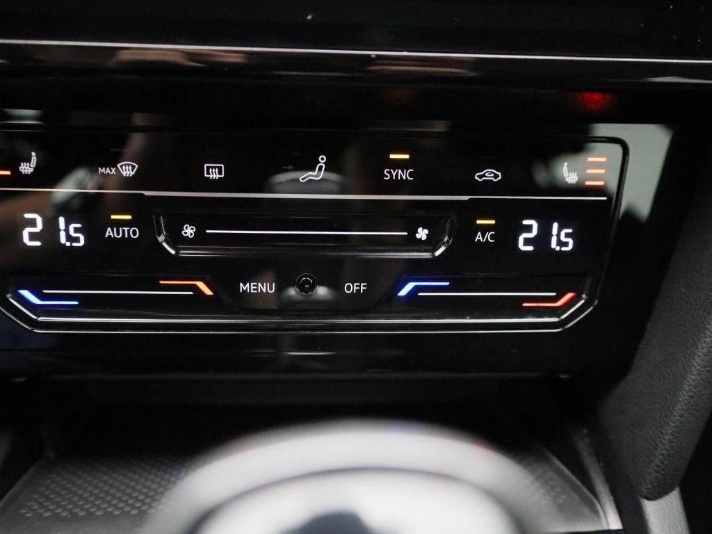 Volkswagen Passat variant 1.5 tsi comfortline business | lmv | parkeer sens