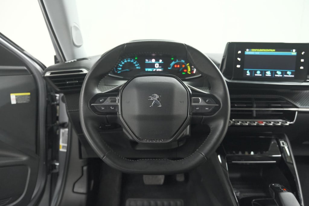Peugeot E-2008 ev gt 50 kwh | 3 fase laadfunctie | camera | navigatie | par