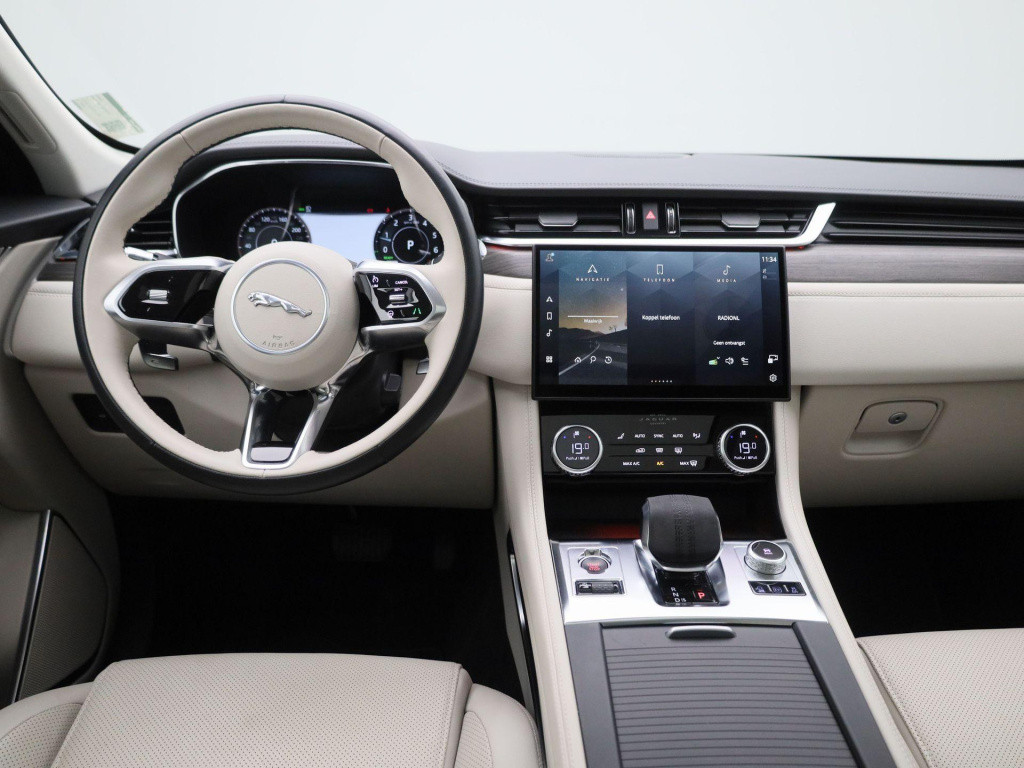 Jaguar F-pace 2.0 p400e phev r-dynamic s | automaat | navigatie | apple car