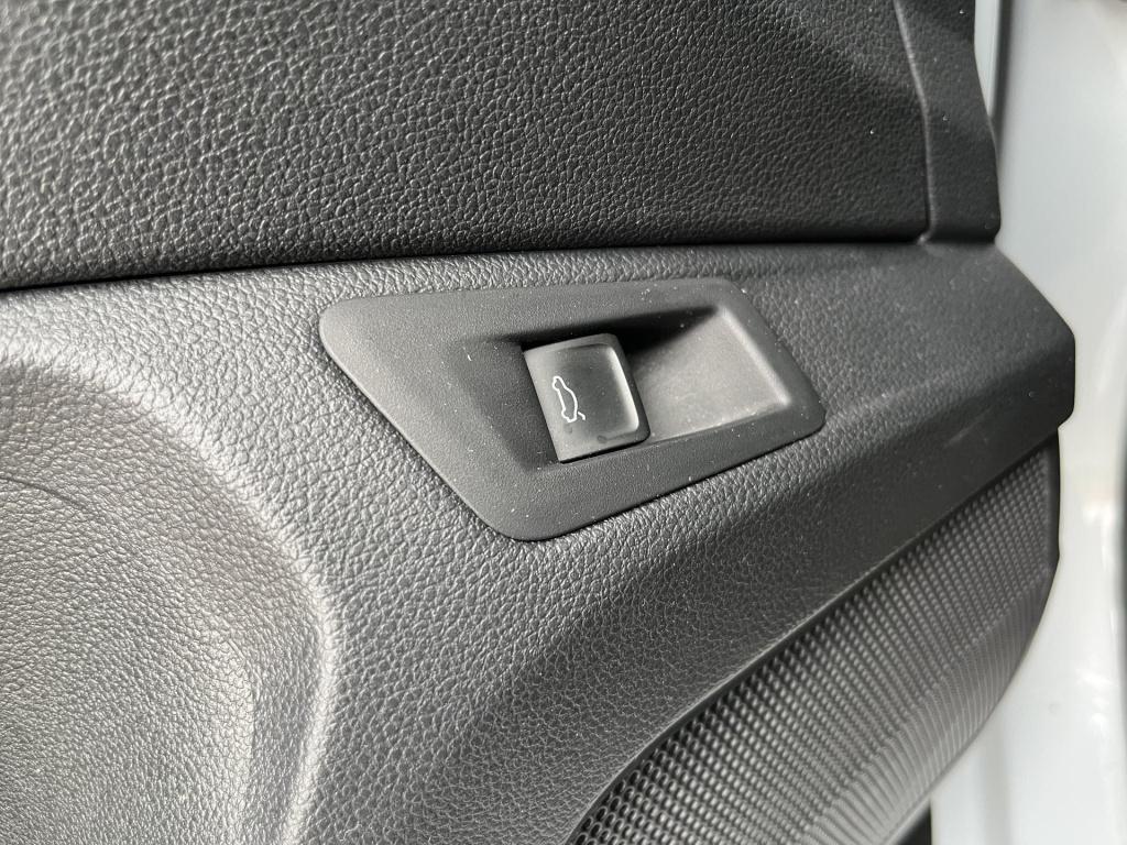 Volkswagen T-roc 2.0 tsi 4motion sport | r-line | cruise control | climate 