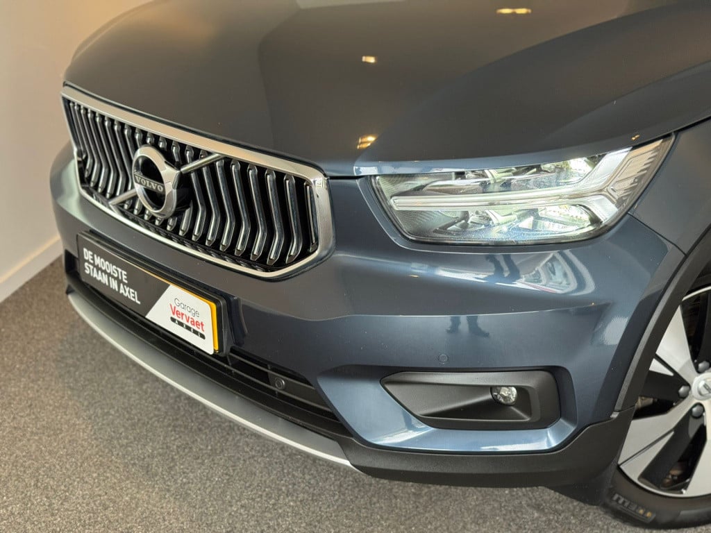 Volvo XC40 1.5 t4 recharge inscription expression
