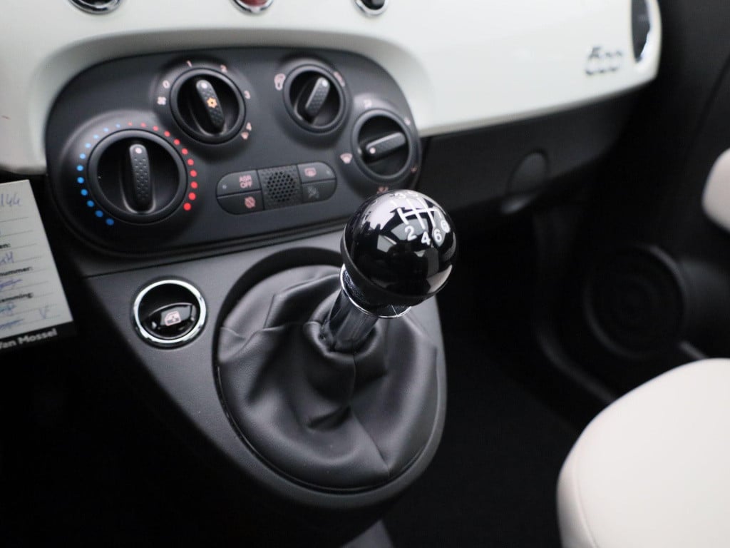 Fiat 500 1.0 hybrid dolcevita | lmv | panorama dak | bluetooth | airco | pa