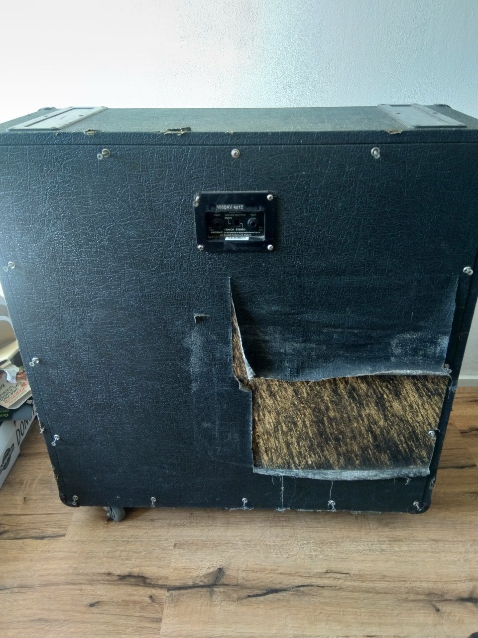"Road worn" Marshall 1960AV 412 Cabinet
