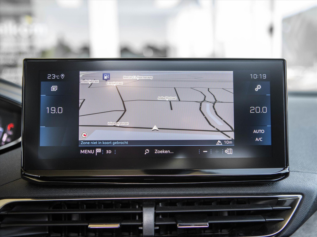 Peugeot 5008 puretech 130pk gt | panoramadak | trekhaak | stoelverwarming |