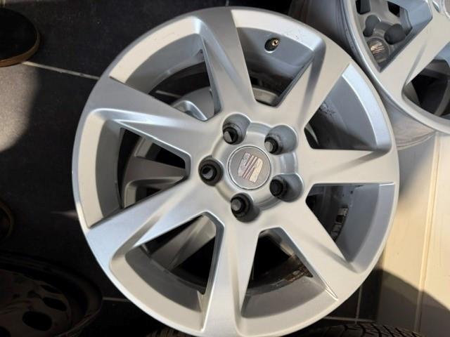 Lichtmetalen velgen 4 stuks 15 inch SEAT Ibiza / VW Polo