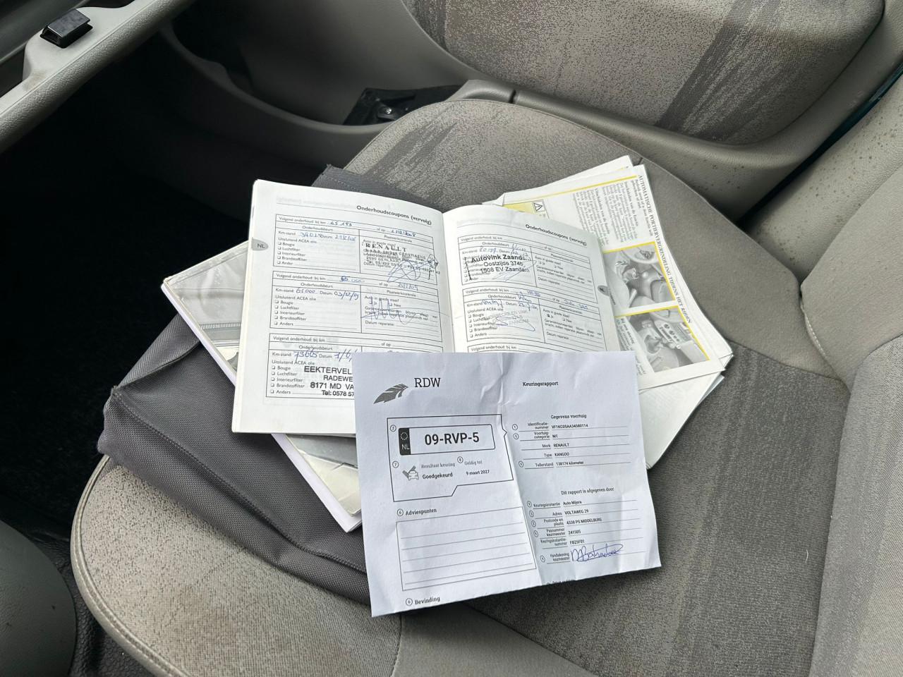 Renault Kangoo 1.6-16V Expression Automaat Nieuwe APK 138.174KM!