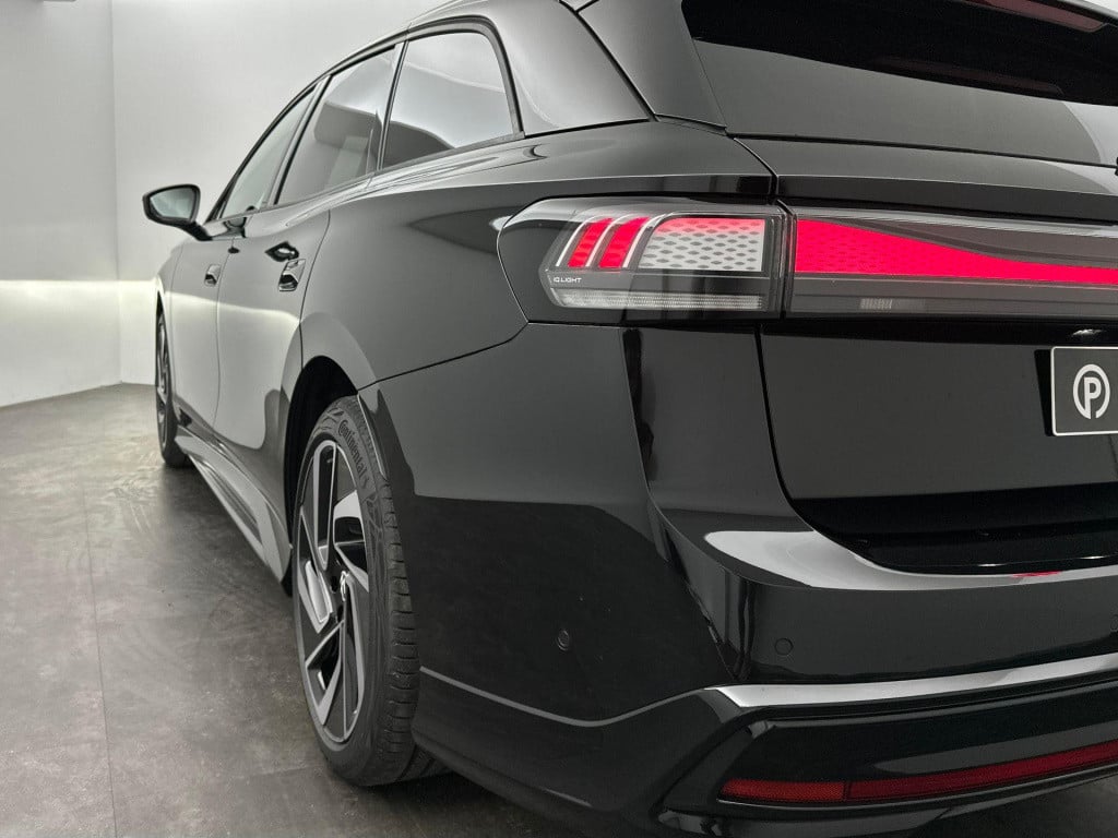Volkswagen Id.7 tourer pro s limited edition 86 kwh accu. 210 kw / 286 pk