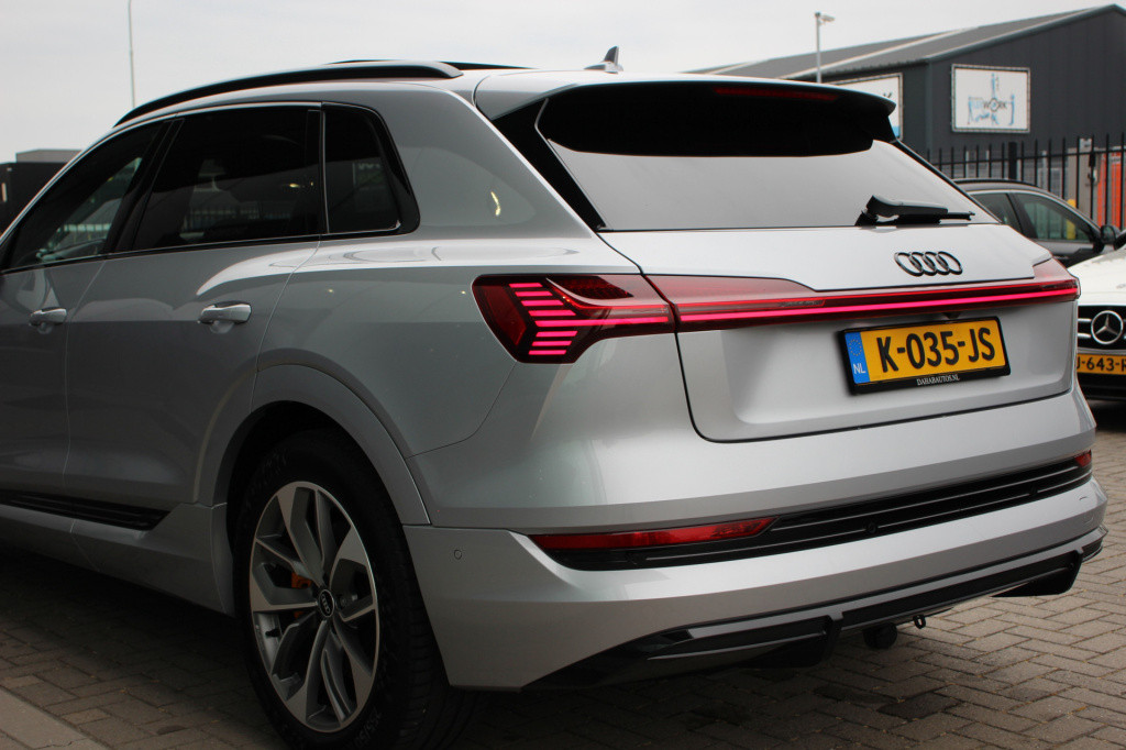 Audi E-tron 50 quattro s edition 71 kwh | s-line | leder | pano. dak | trek