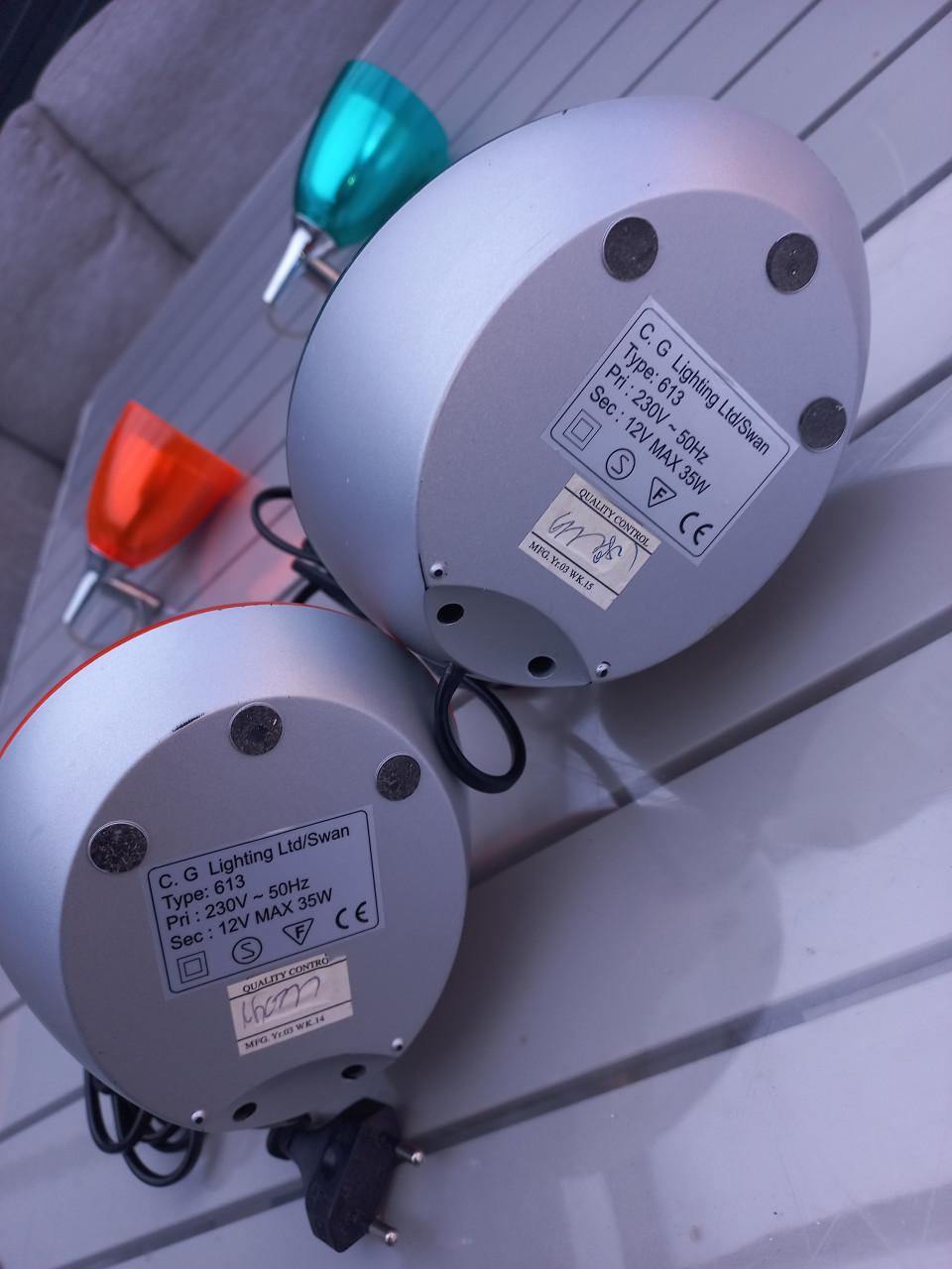 2 X prachtige Tafellampen CG Lighting ltd/swan 613. 12v