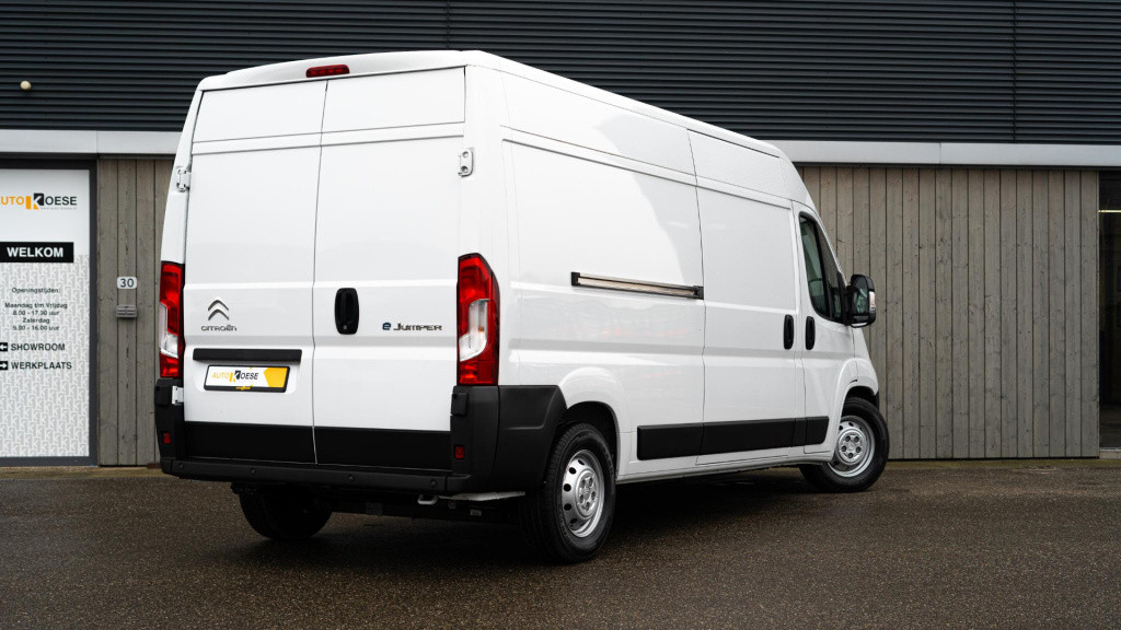Citroen ë-jumper 435 l3h2 club 75 kwh
