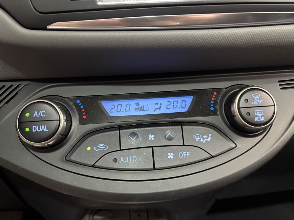 Toyota Yaris 1.5 hybrid dynamic