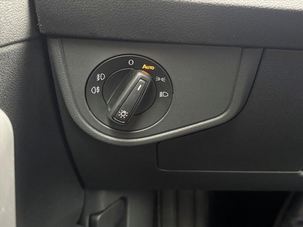 Volkswagen Taigo 1.0 tsi 110pk dsg-7 life business| iq -led light|dode hoek