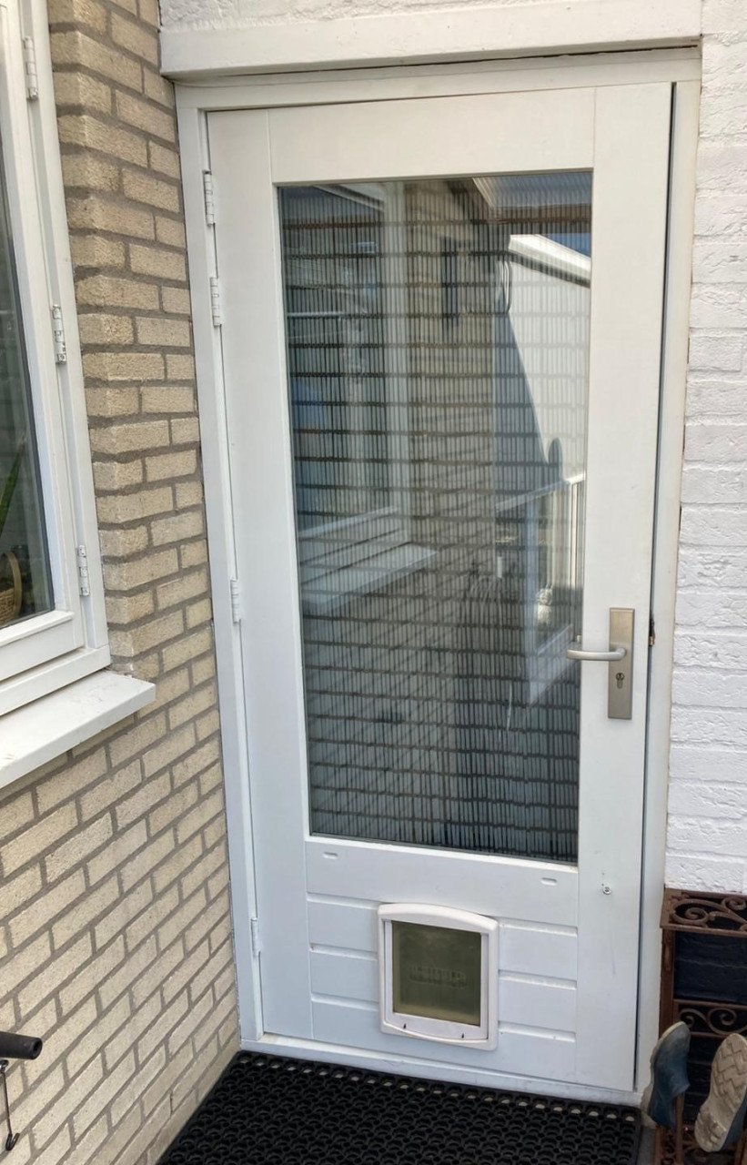 BUITENDEUR HARDHOUT MET DUBBEL GLAS