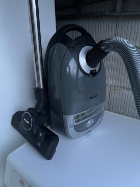 Miele complete c2 tango ecoline Stofzuiger bijna nieuw