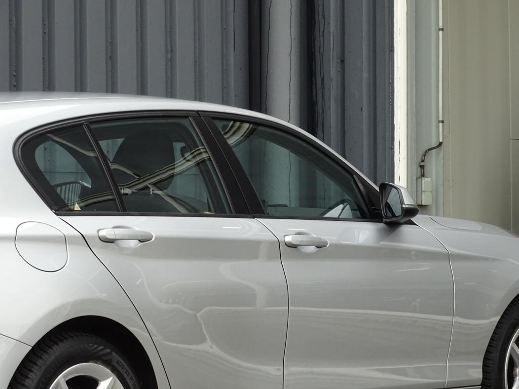 BMW 1 Serie 118i corporate lease essential automaat | led | navi