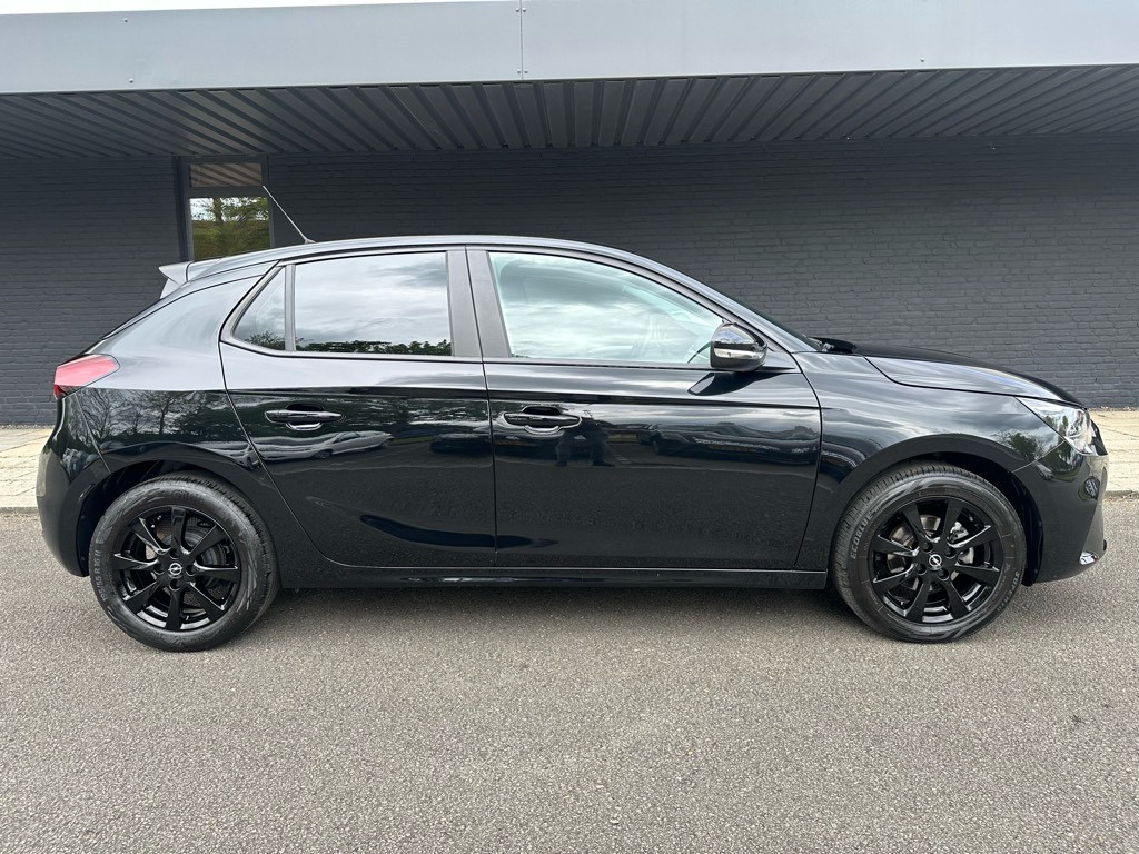 Opel Corsa 1.2 black edition