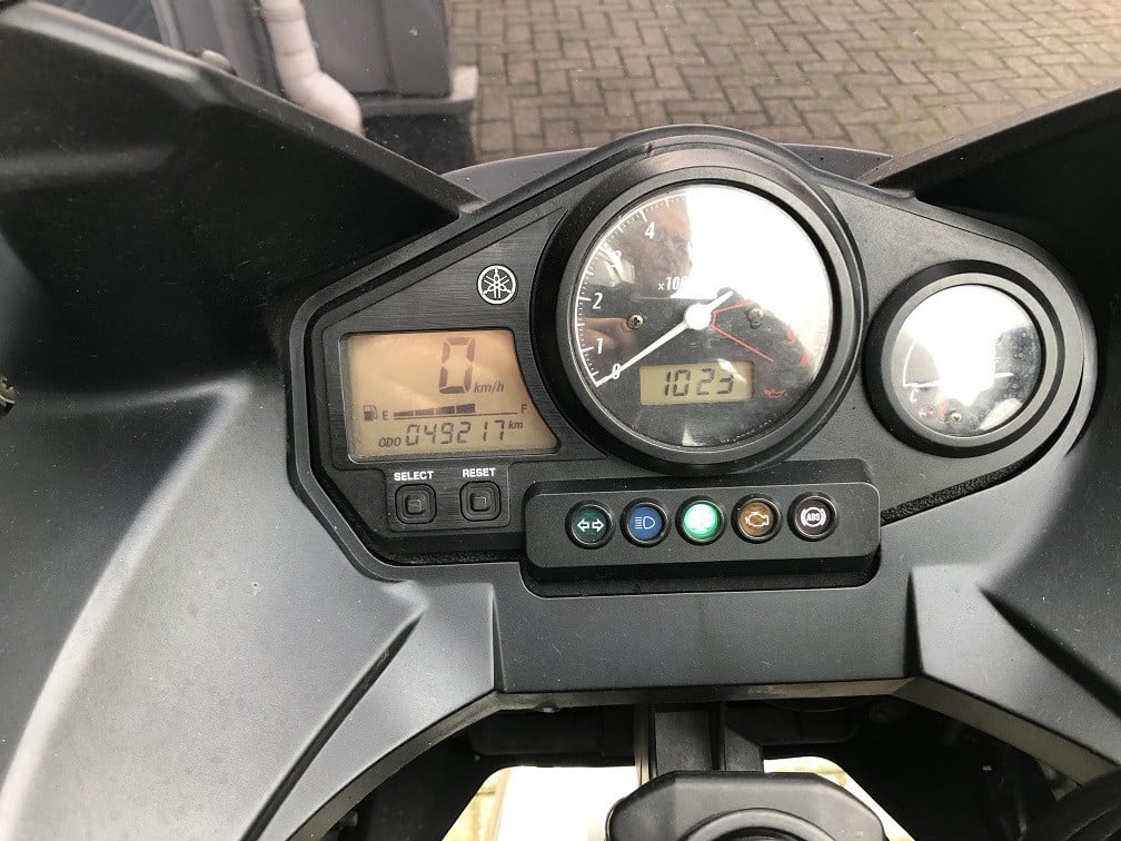 Yamaha TDM900 ABS '2007 met 49dkm, topkoffer, nette staat, rijklaar €3795,-