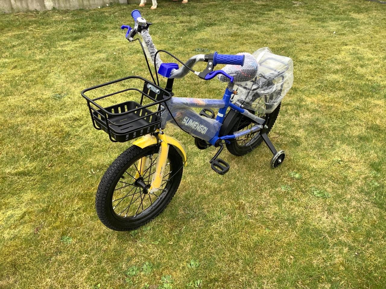 Nieuwe 16 inch jongensfiets met handrem en zijwieltjes voor bodemprijsje