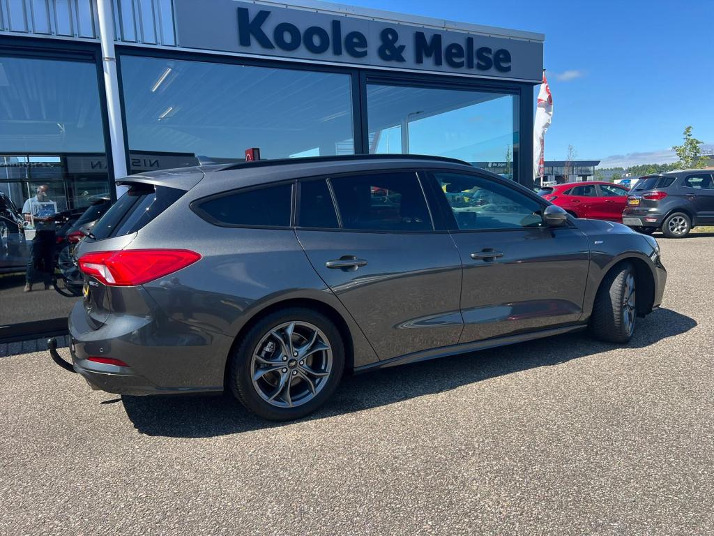 Ford Focus 1.0 ecoboost hybrid 125pk st line x , trekhaak , carplay , camer