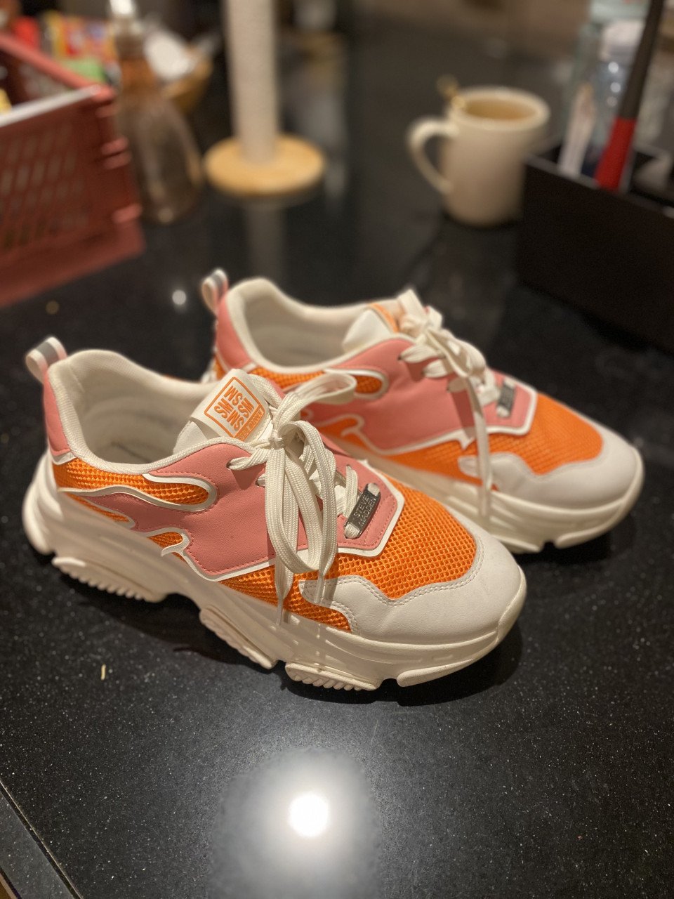 Gave weinig gedragen dames schoenen maat 42!