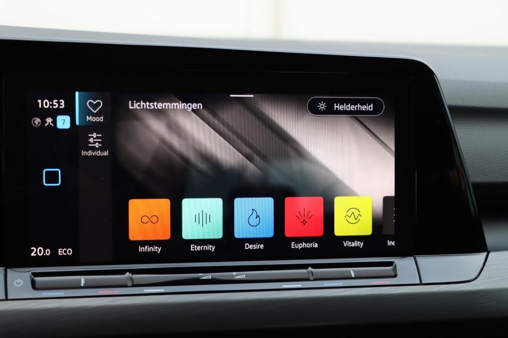 Volkswagen Golf 1.4 tsi ehybrid style 204pk dsg6